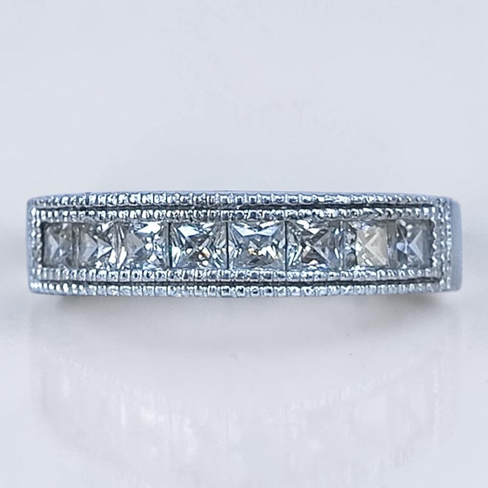 Vintage Sterling Silver 925 Cubic Zirconia Channel Set Ring Size 6 2.7g Promise